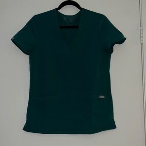 Figs Casma three pocket scrub top. Size Xs in green